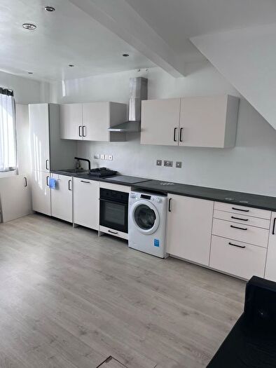 4 Bedroom Terraced House To Rent In London Road, Plastow, E13