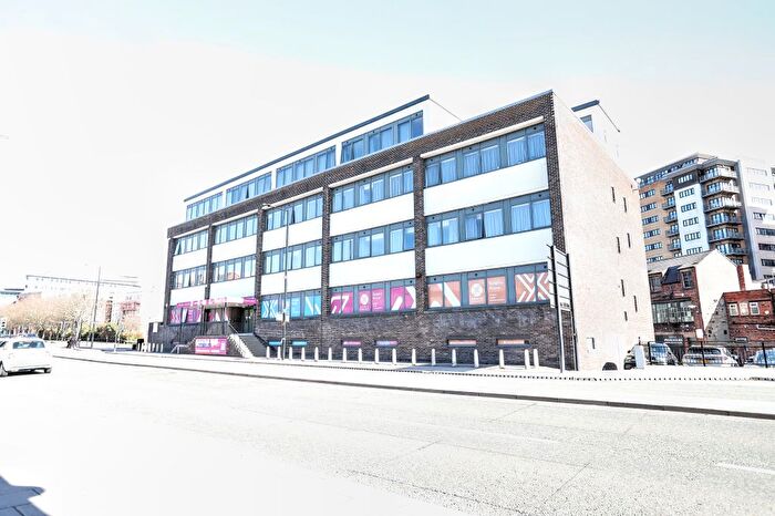 Studio For Sale In St. James Boulevard, Newcastle Upon Tyne, NE1