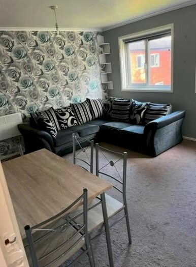 2 Bedroom Flat To Rent In Lindridge Drive, Minworth, Sutton Coldfield, B76