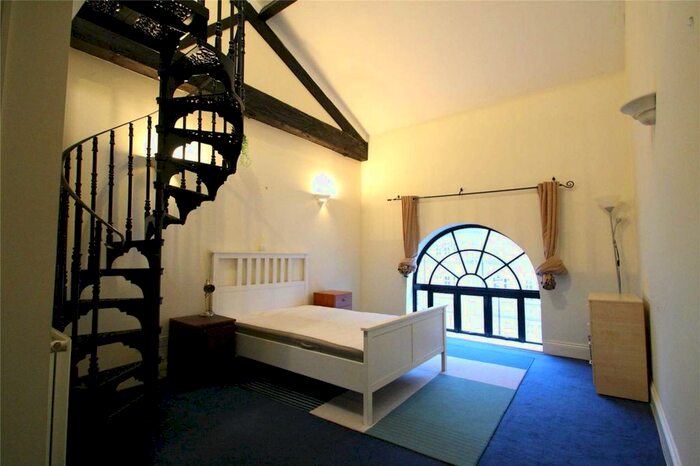 4 Bedroom Property To Rent In Liverpool Grove, London, SE17