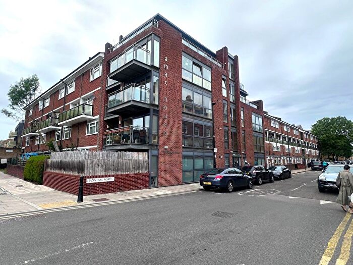 2 Bedroom Flat To Rent In Redmans Rd, Stepney Green, London, E1