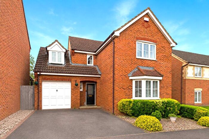4 Bedroom Detached House For Sale In Tailby Avenue, Kettering, Northamptonshire, NN16