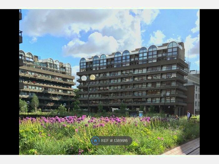 Studio To Rent In Bryer Court, London, EC2Y