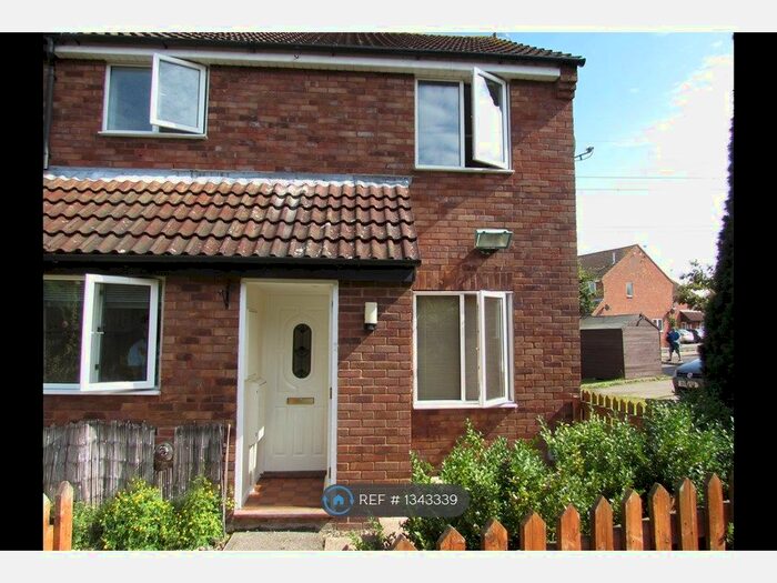 1 Bedroom End Of Terrace House To Rent In Meredith Drive, Aylesbury, HP19
