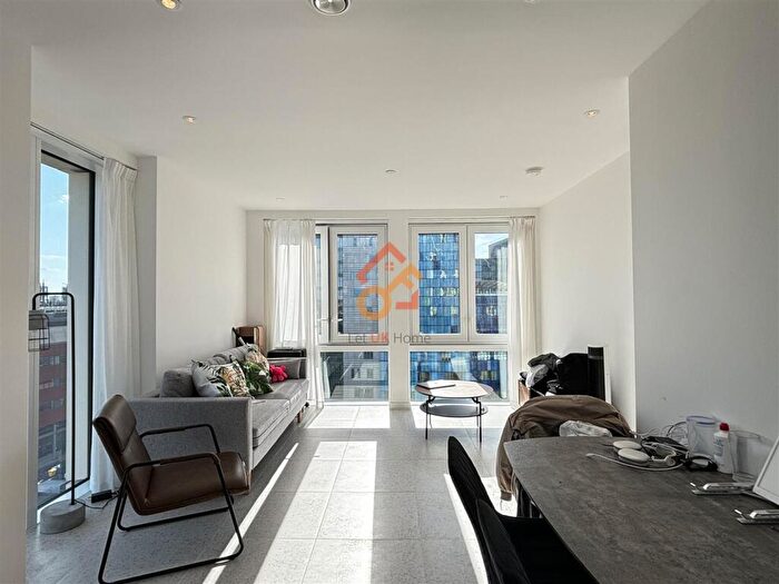 1 Bedroom Flat To Rent In Bouchon Point, Cendal Crescent, London, E1