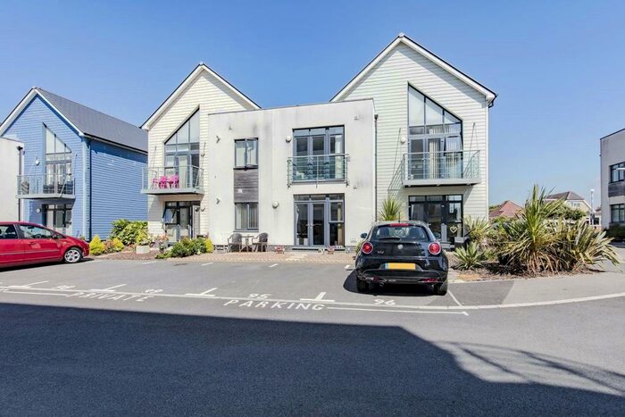 1 Bedroom Apartment To Rent In Eirene Road, Goring By Sea, BN12