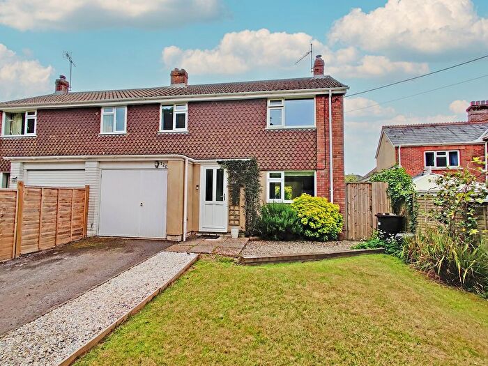 3 Bedroom Semi-Detached House For Sale In Burley Road, Bransgore, Christchurch, BH23
