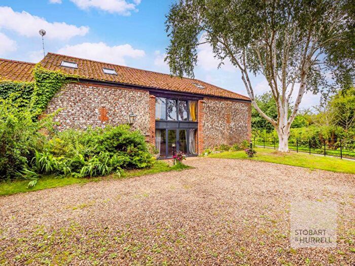 5 Bedroom Detached House For Sale In St James Barn, The Street, St James, Coltishall, Norfolk, NR12