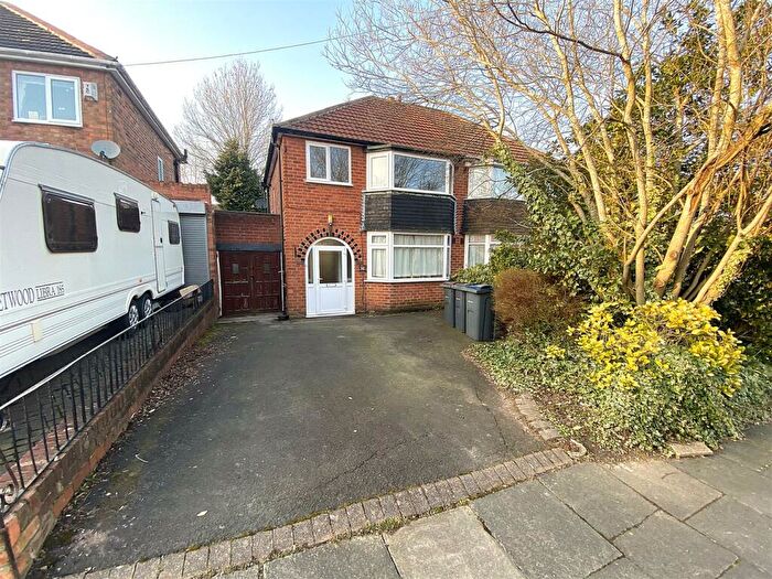 3 Bedroom House To Rent In Hansom Road, Quinton, Birmingham, B32