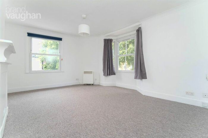 2 Bedroom Flat To Rent In Elm Grove, Brighton, East Sussex, BN2