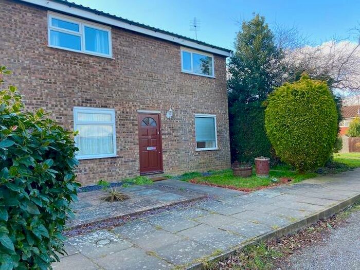 2 Bedroom House To Rent In Hastings, Stony Stratford, Milton Keynes, MK11