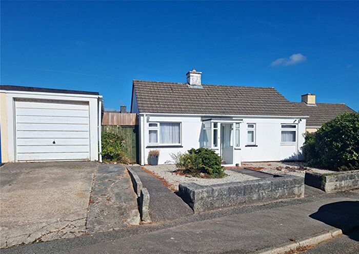 2 Bedroom Bungalow To Rent In Wedgewood Road, St Austell, Cornwall, PL25