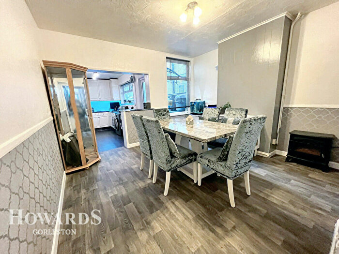 3 Bedroom Terraced House For Sale In Century Road, Great Yarmouth, NR31