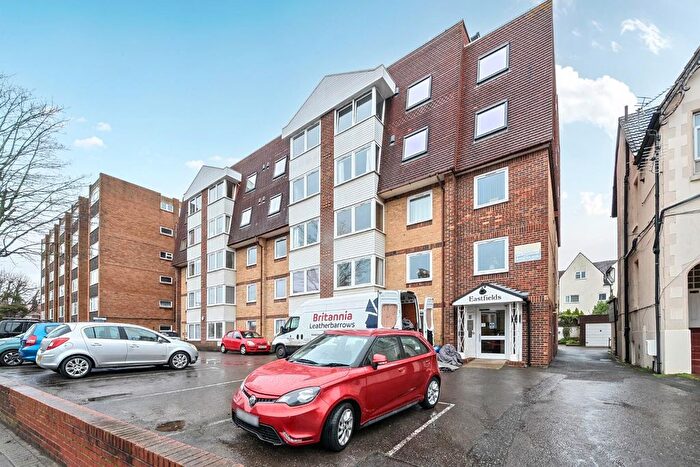 1 Bedroom Flat For Sale In Victoria Road North, Southsea, PO5