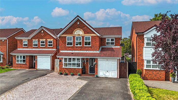 4 Bedroom Detached House For Sale In Emberton Way, Amington, Tamworth, Staffordshire, B77