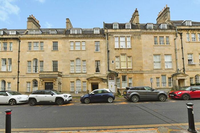 2 Bedroom Flat To Rent In Brock Street, Bath, Somerset, BA1
