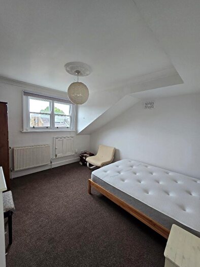 1 Bedroom Flat To Rent In Alexandra Grove, London, N4