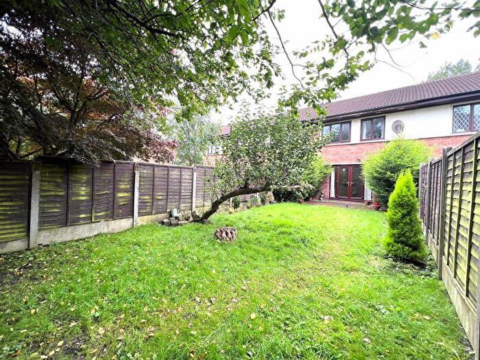 3 Bedroom Terraced House To Rent In West King Street, Salford, M3