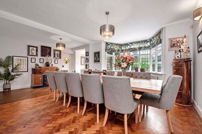 5 Bedroom Detached House For Sale In Ashfield Road, Leicester, LE2