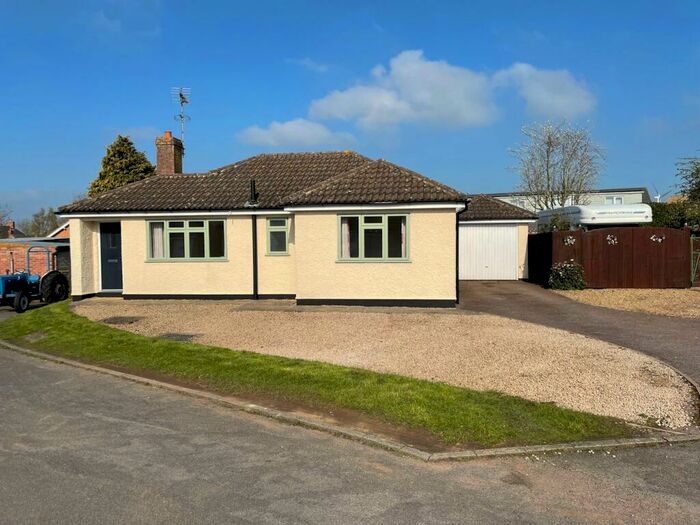 2 Bedroom Detached Bungalow To Rent In Home Farm Close, Gilmorton, Lutterworth, LE17