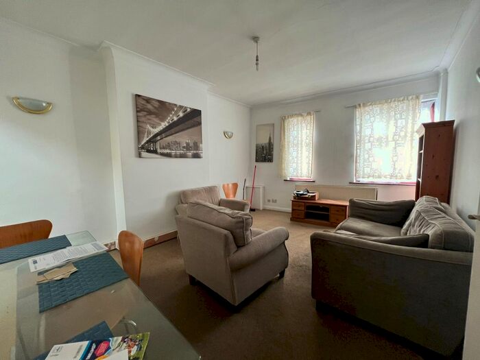 3 Bedroom Flat To Rent In Harrow Road, Wembley, HA9