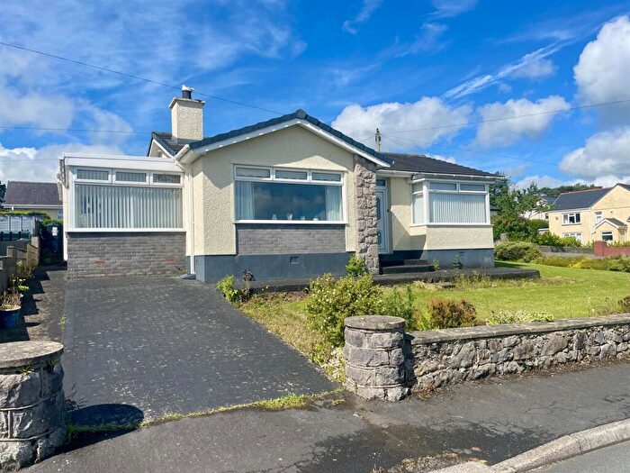 2 Bedroom Detached Bungalow For Sale In Lon Aber, Benllech, Tyn-Y-Gongl, LL74