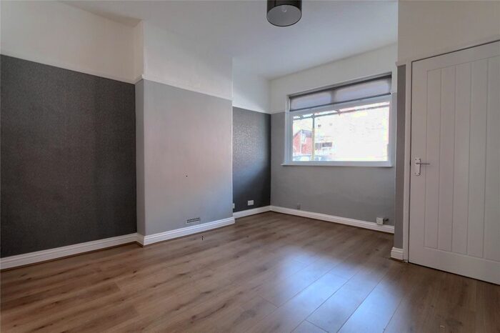 2 Bedroom End Of Terrace House To Rent In South Street, Eston, Middlesbrough, TS6