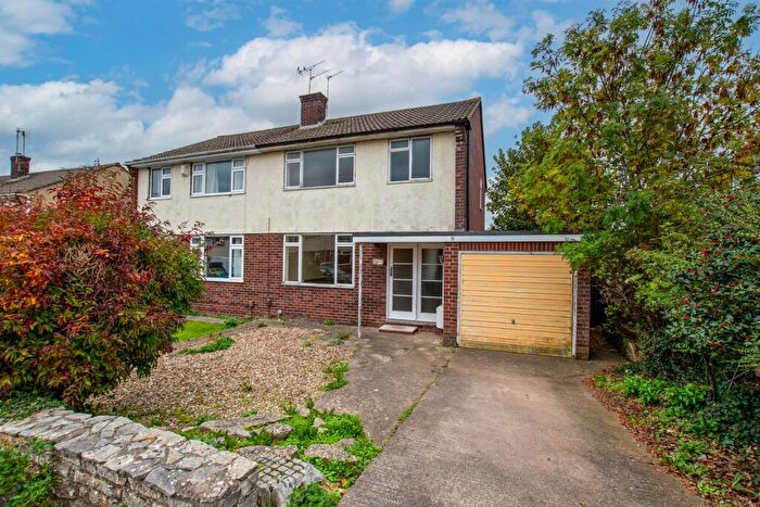 3 Bedroom Semi-Detached House For Sale In Wansbeck Road, Keynsham, Bristol, BS31