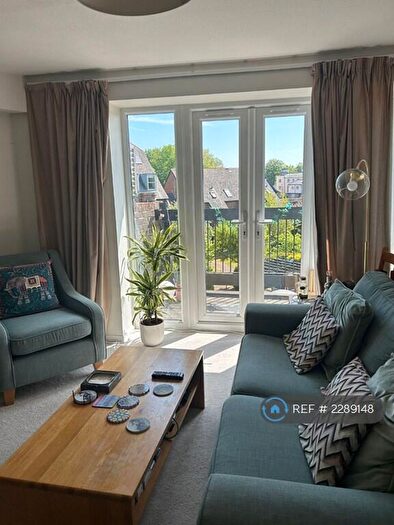 2 Bedroom Flat To Rent In Folly Bridge Court, Oxford, OX1