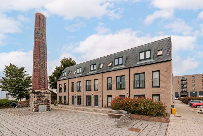 1 Bedroom Flat For Sale In Pillans Walk, Edinburgh, EH6