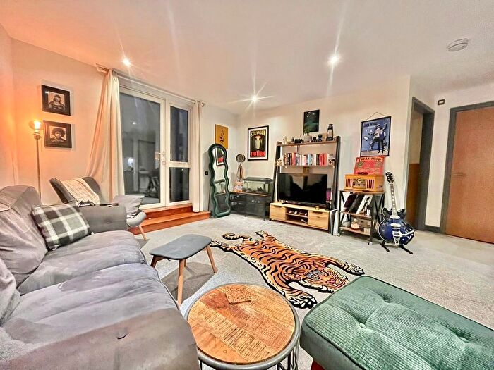 1 Bedroom Flat To Rent In Paper Mill Yard, Norwich, NR1