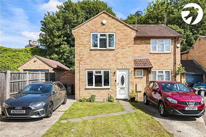 2 Bedroom Semi-Detached House For Sale In Low Close, Greenhithe, Kent, DA9