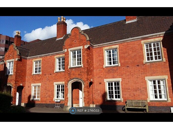 1 Bedroom Flat To Rent In Ladywood Middleway, Birmingham, B16