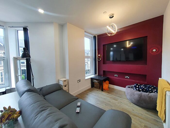 1 Bedroom Flat To Rent In , Claude Road, Cardiff, CF24