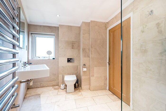 2 Bedroom Flat For Sale In Delahays Drive, Hale, WA15