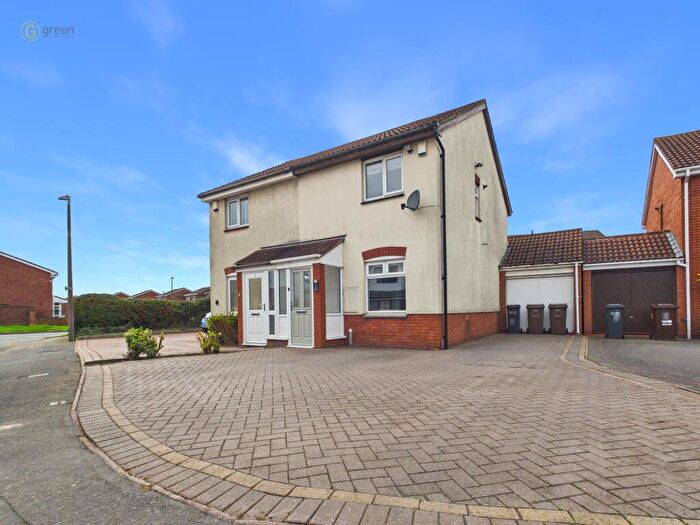 2 Bedroom Semi Detached House For Sale In Milesbush Avenue, Castle Bromwich, Solihull, B36