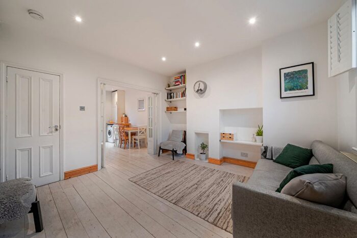 3 Bedroom Terraced House For Sale In Lessingham Avenue, London, SW17