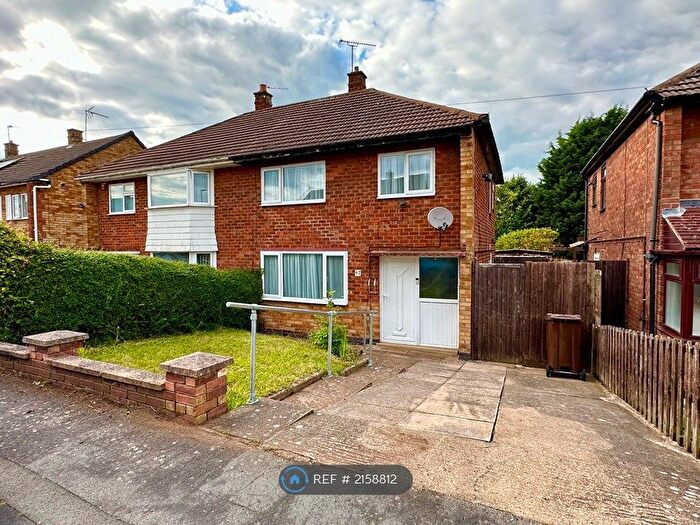 3 Bedroom Semi-Detached House To Rent In Lonsdale Road, Thurmaston, Leicester, LE4