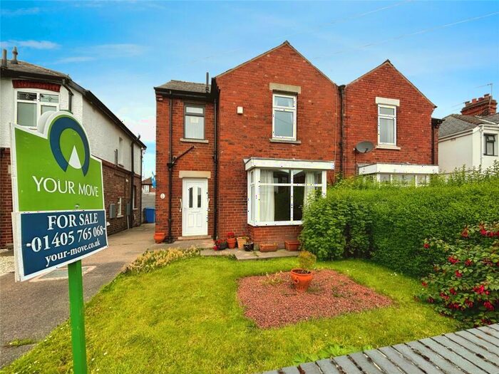 3 Bedroom Semi-Detached House For Sale In Dunhill Road, Goole, East Yorkshire, DN14