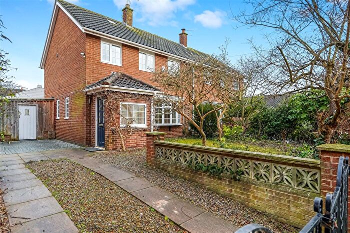 3 Bedroom Semi-Detached House For Sale In Appletree Close, Hurworth, Darlington, DL2