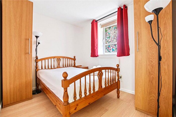2 Bedroom Flat For Sale In Ferdinand House, Ferdinand Place, London, NW1