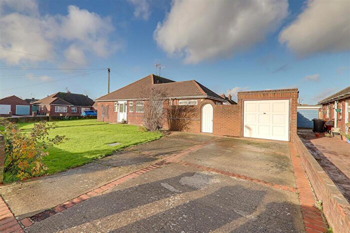 2 Bedroom Semi-Detached Bungalow For Sale In Heathfield Close, Worthing, BN13