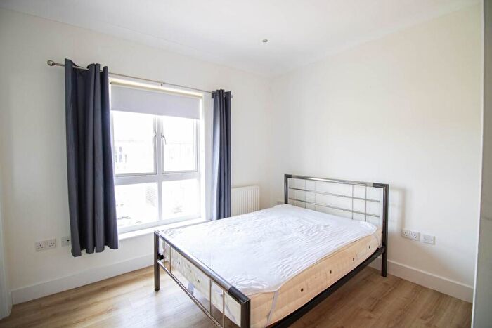 2 Bedroom Apartment To Rent In Longworth Avenue, Chesterton, CB4