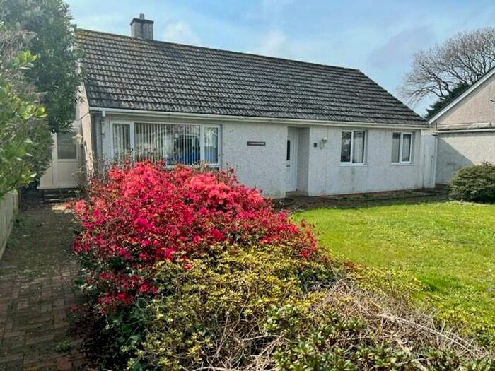 2 Bedroom Bungalow To Rent In St Austell, PL25