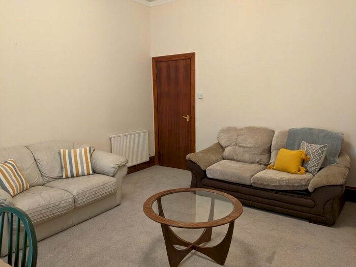2 Bedroom Flat To Rent In Stafford Street, City Centre, Aberdeen, AB25