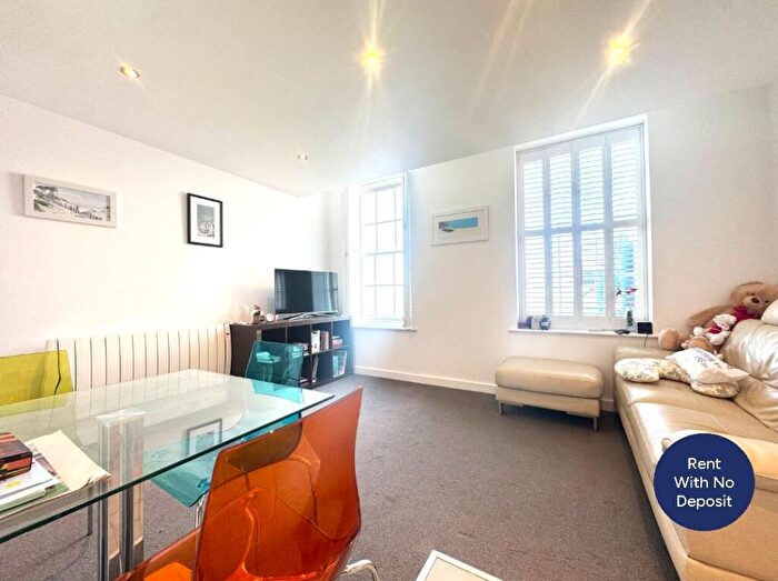2 Bedroom Flat To Rent In The Royal Seabathing, Canterbury Road, Margate, Kent, CT9