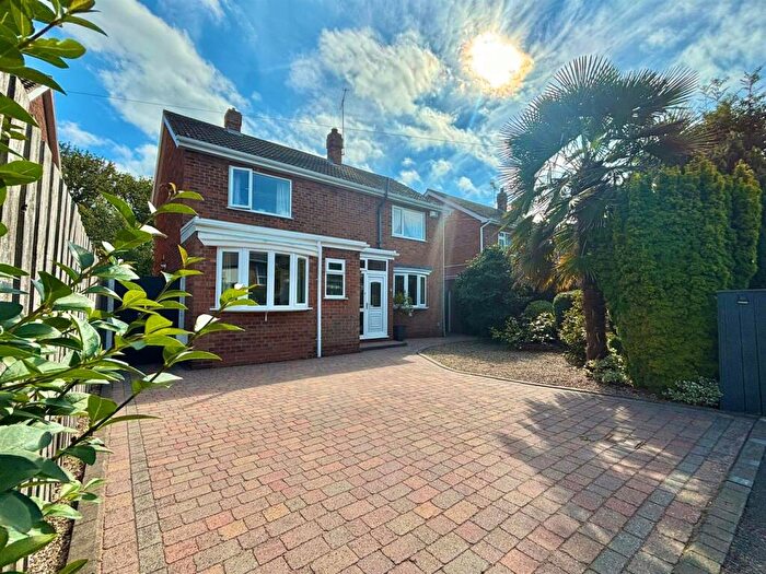 4 Bedroom Detached House For Sale In Tranmere Park, Hornsea, HU18