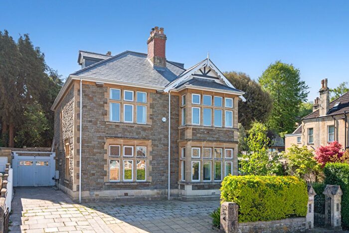 6 Bedroom Detached House For Sale In Bloomfield Park, Bath, BA2