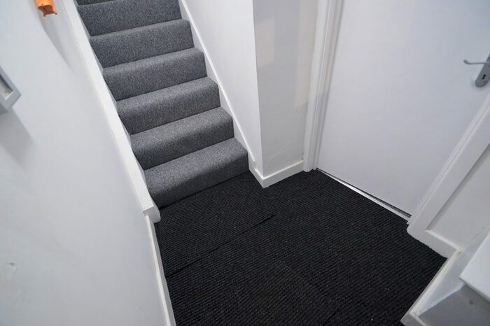 1 Bedroom Flat To Rent In Bramhall Lane, Davenport, Stockport, SK2