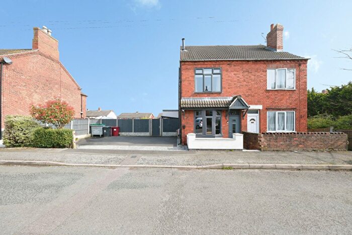 3 Bedroom Semi Detached House For Sale In Victoria Street, Alfreton, DE55